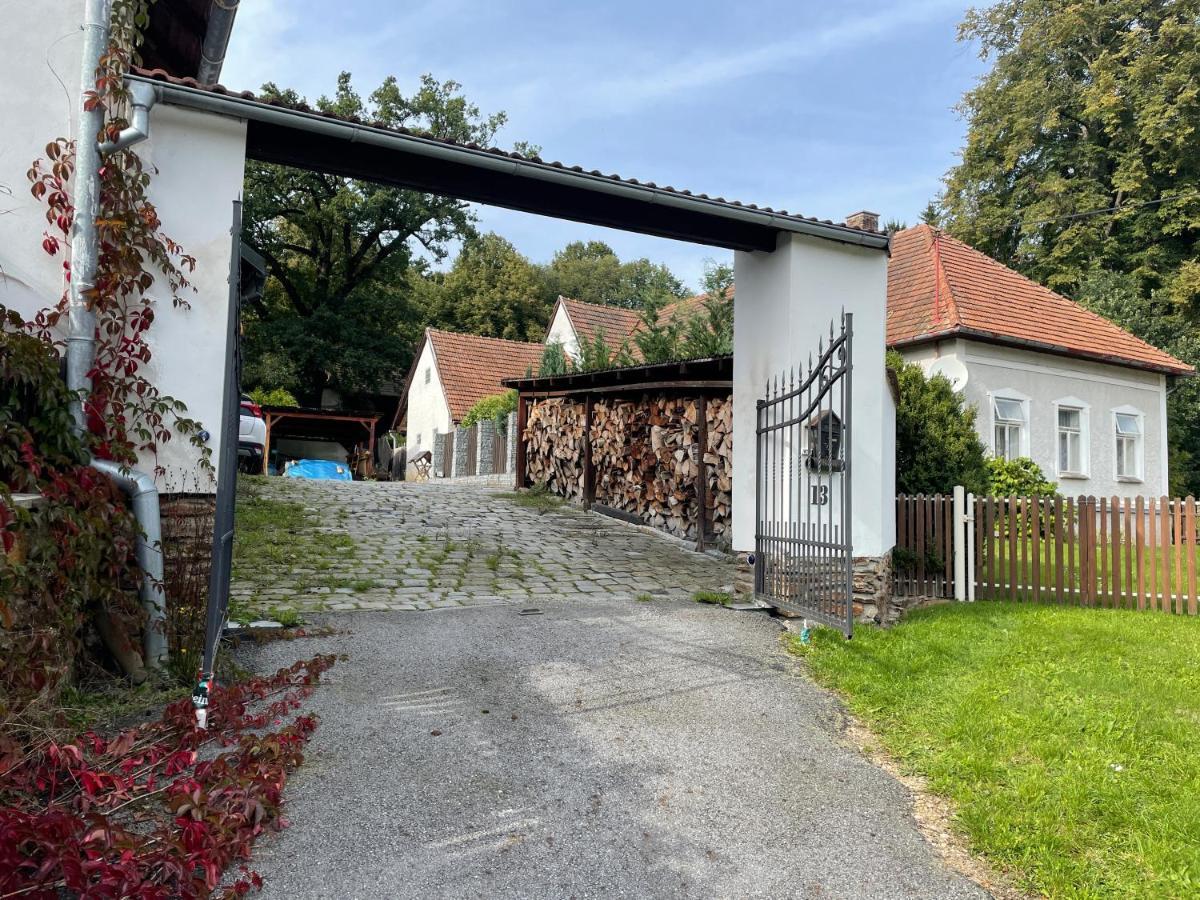 Apartman Beruska Krelovice Bagian luar foto